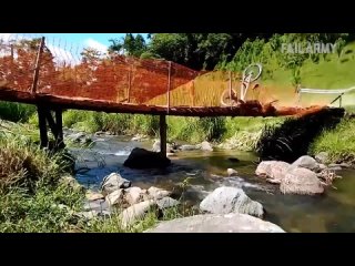 ridiculous drivers crashes   wrecks compilation   failarmy