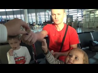 vlog letim v disneyland na mole i rum utur otel