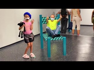 vlog musey  illusions v parizh ot max i katy
